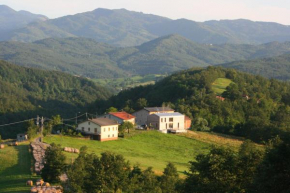 Гостиница Agriturismo Il Cielo di Strela  Компьяно
